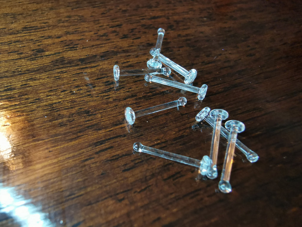 Glass nose retainer Labyrinth