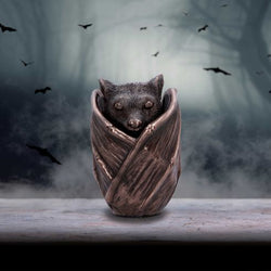 Bat snuggle box