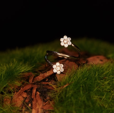 Khrysos - twister flower ring.