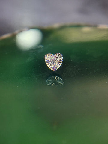 Junipurr lazer etched threadless end.