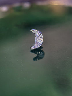 Junipurr lazer etched threadless end.