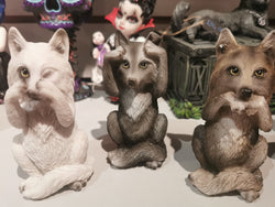 Three Wise Wolves